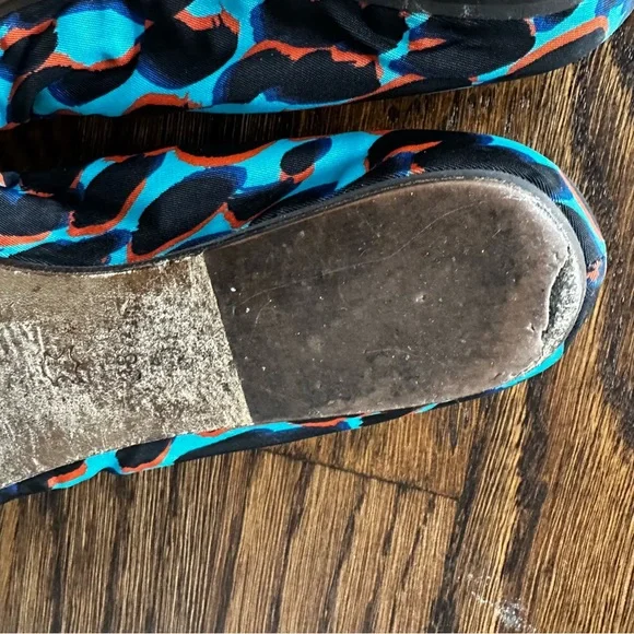 Lanvin silk ballet flats in a blue and orange leopard print EU38.5 US 7.5 - Picture 10 of 14